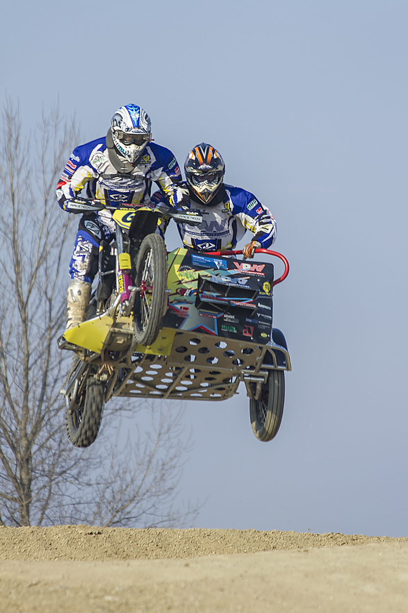 volo sidecar cross