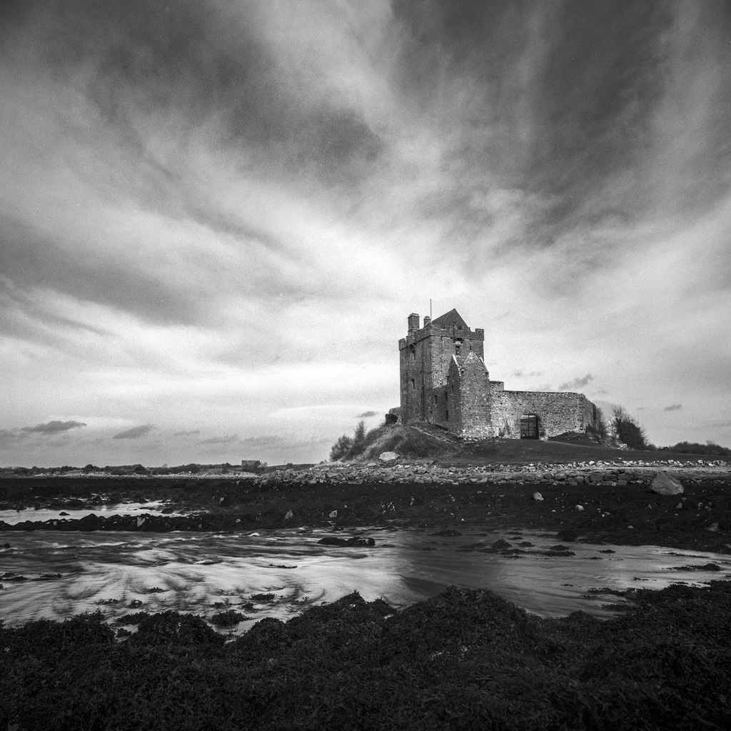 Dunguaire Castle