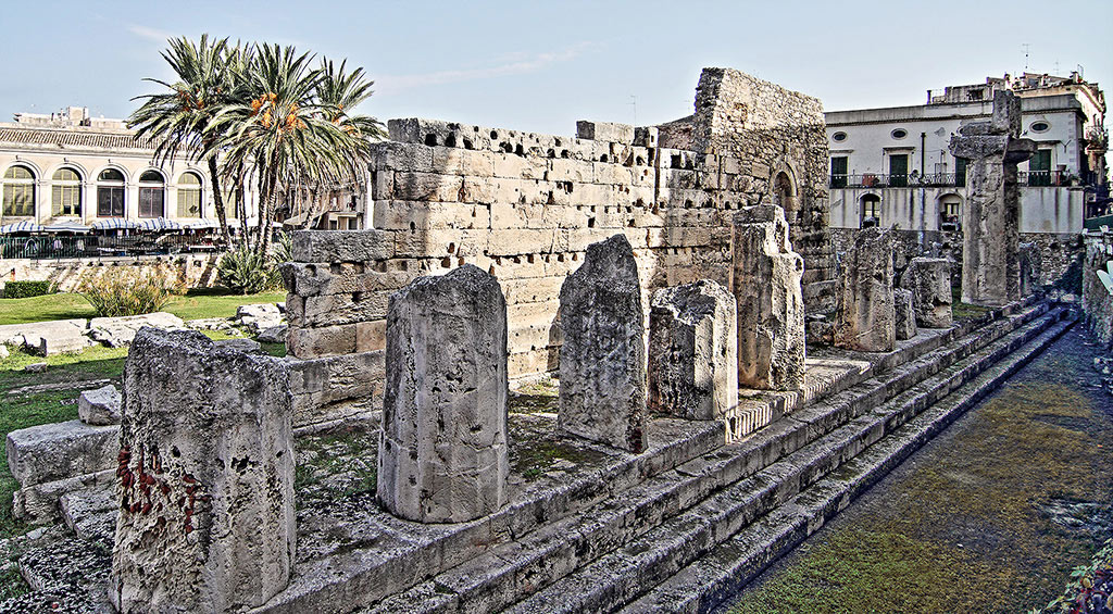 Tempio di Apollo  canon eos 7DTokina 12/24- ISO 100- F7.1-12mm