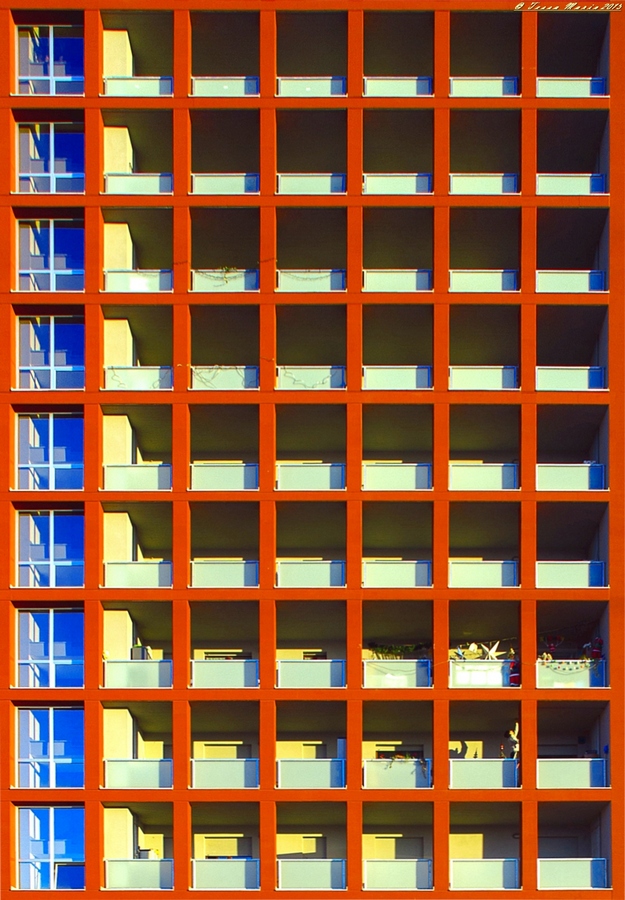 Simmetria di riflessione assiale.