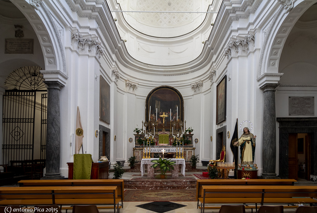 2015  interno chiesa S.Filippo Ortigia (sr)