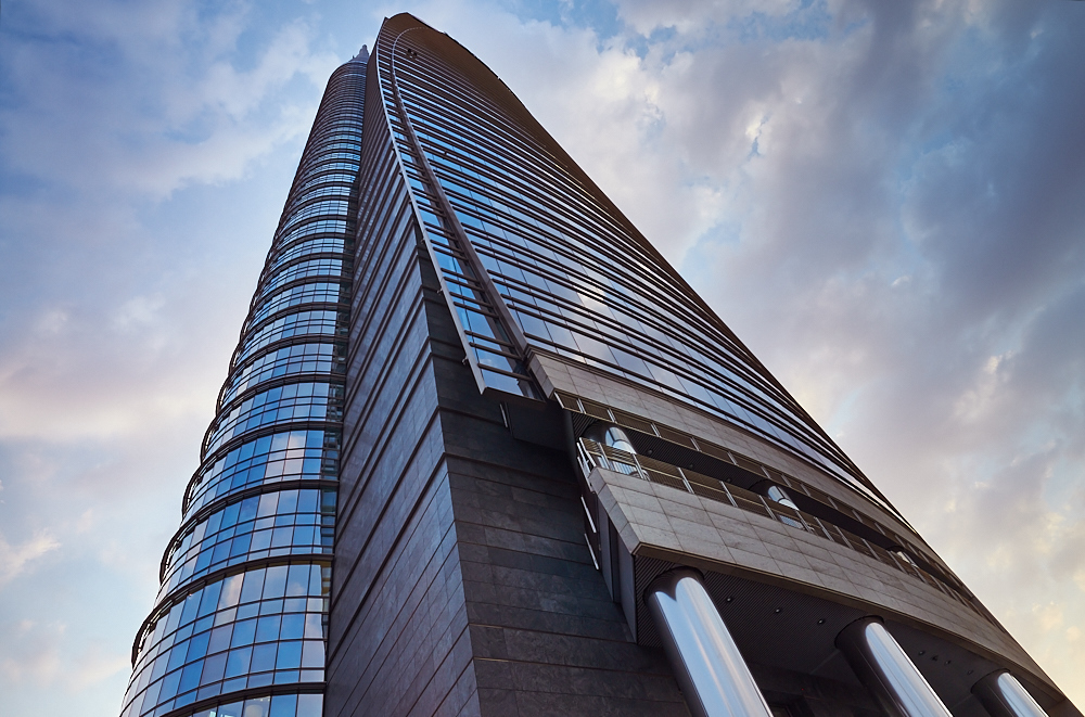 Torre Unicredit verso il tramonto