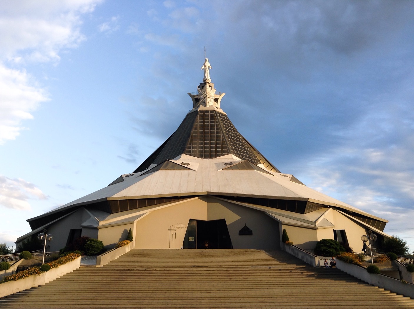 Tempio di Casapeselnna ( San Cipriano di Aversa )