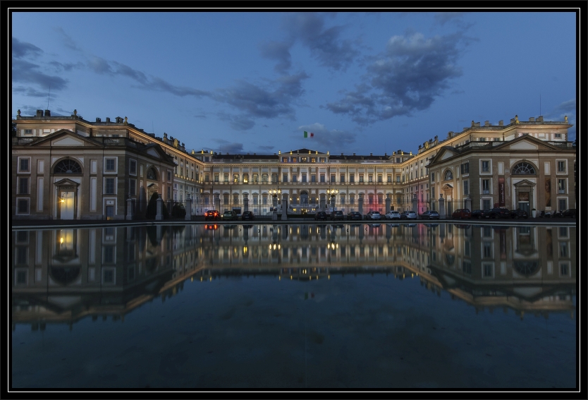 Monza Villa Reale ora blu