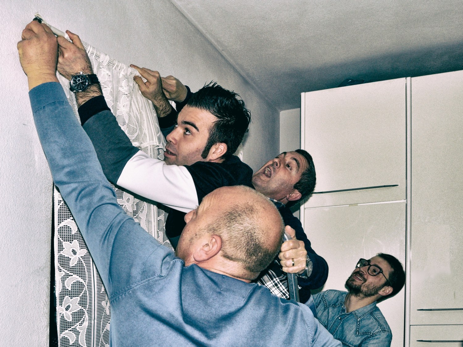 esempio n� 1: montare una tendina