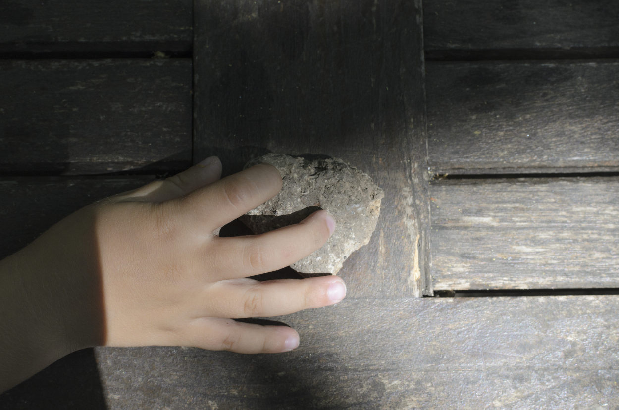 Don't touch my heart