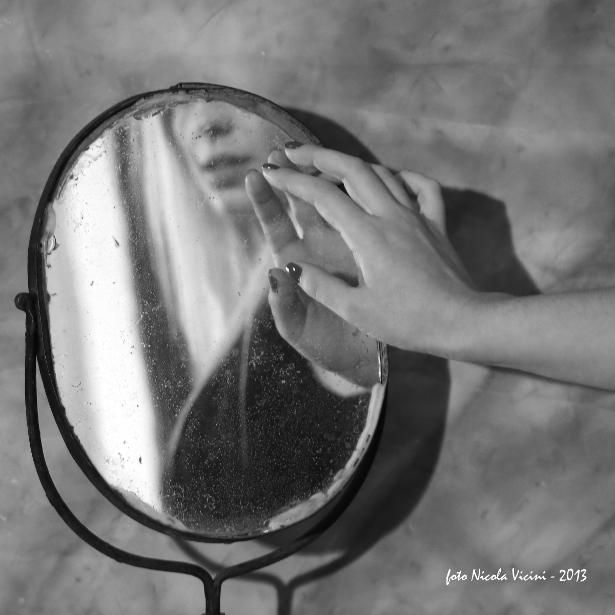 Valentina allo specchio