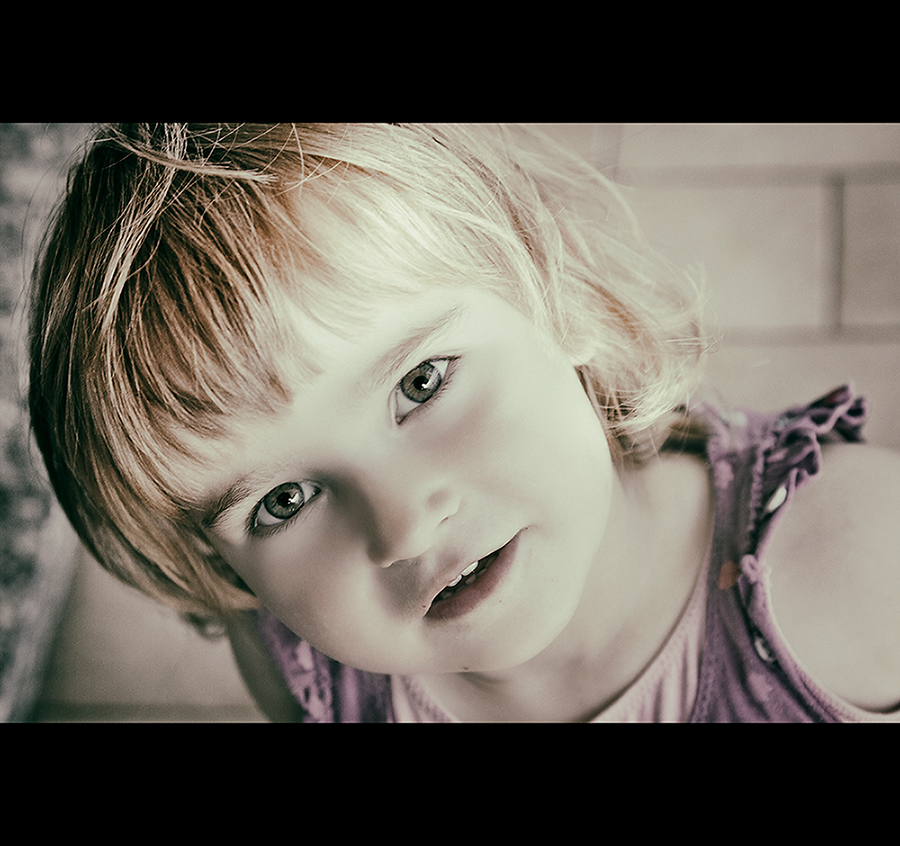 "Questo sguardo � tuo!"