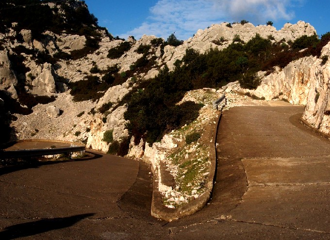 strada vecchia per calagonone (NU)
