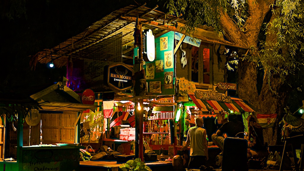 Smallworld Bar