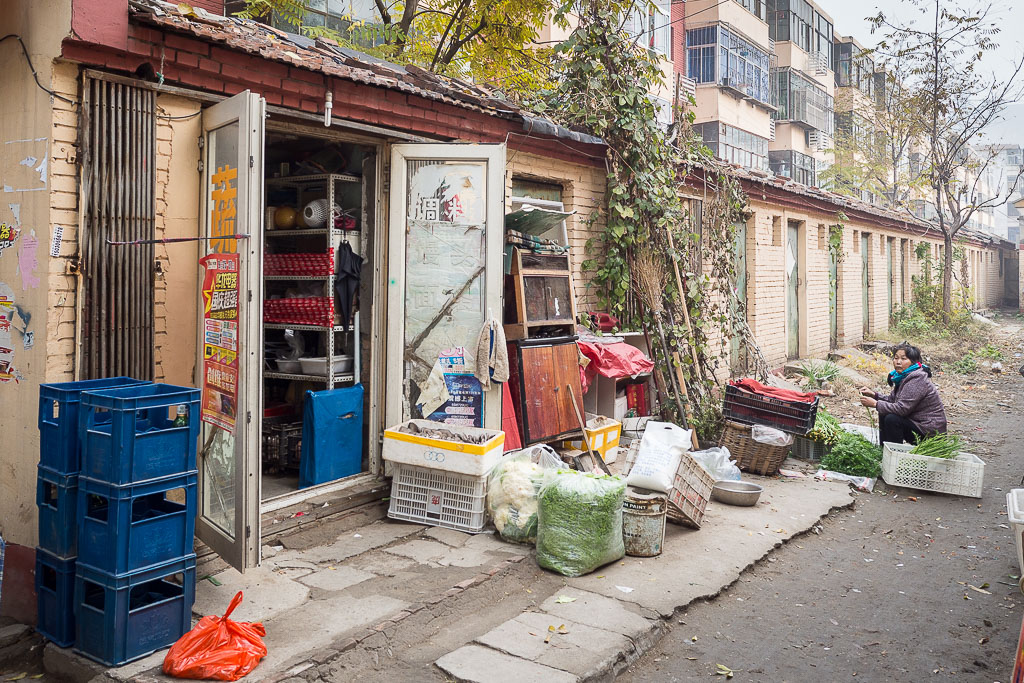 Langfang,dietro ai grattacieli