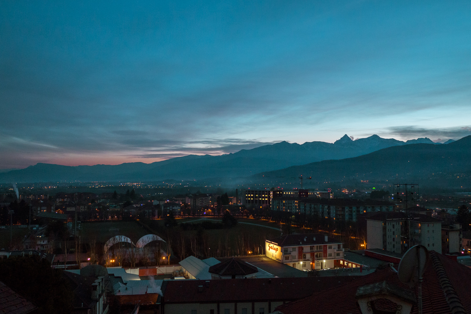 Quando scende la sera