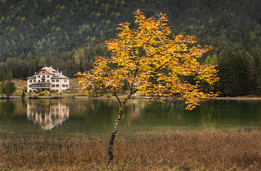 autunno sul lago