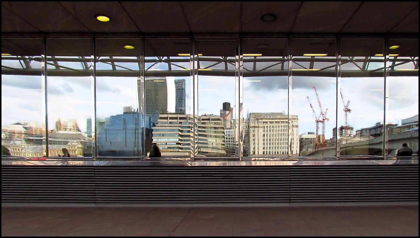 Londra allo specchio