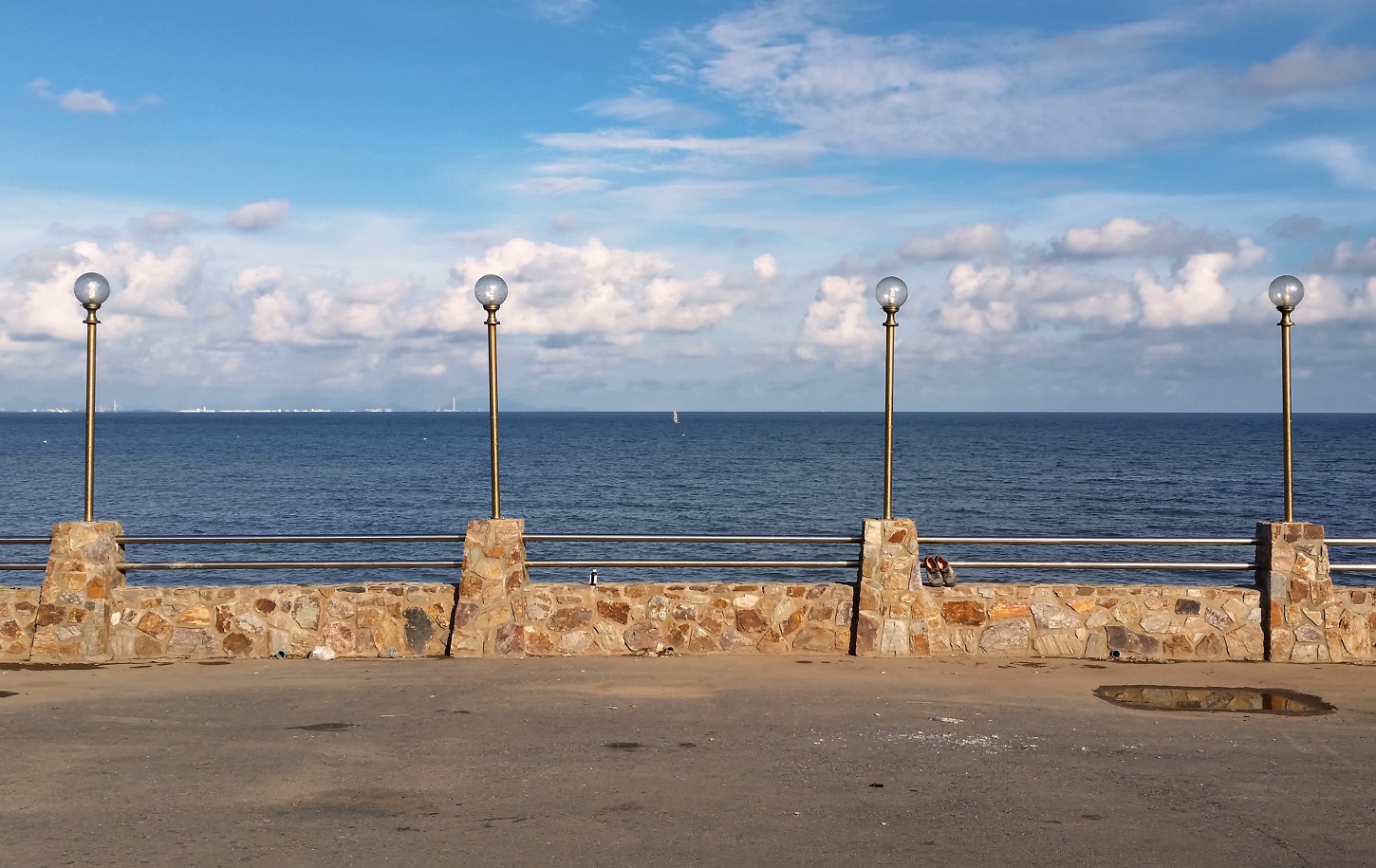 4 lampioni, 3 storie...