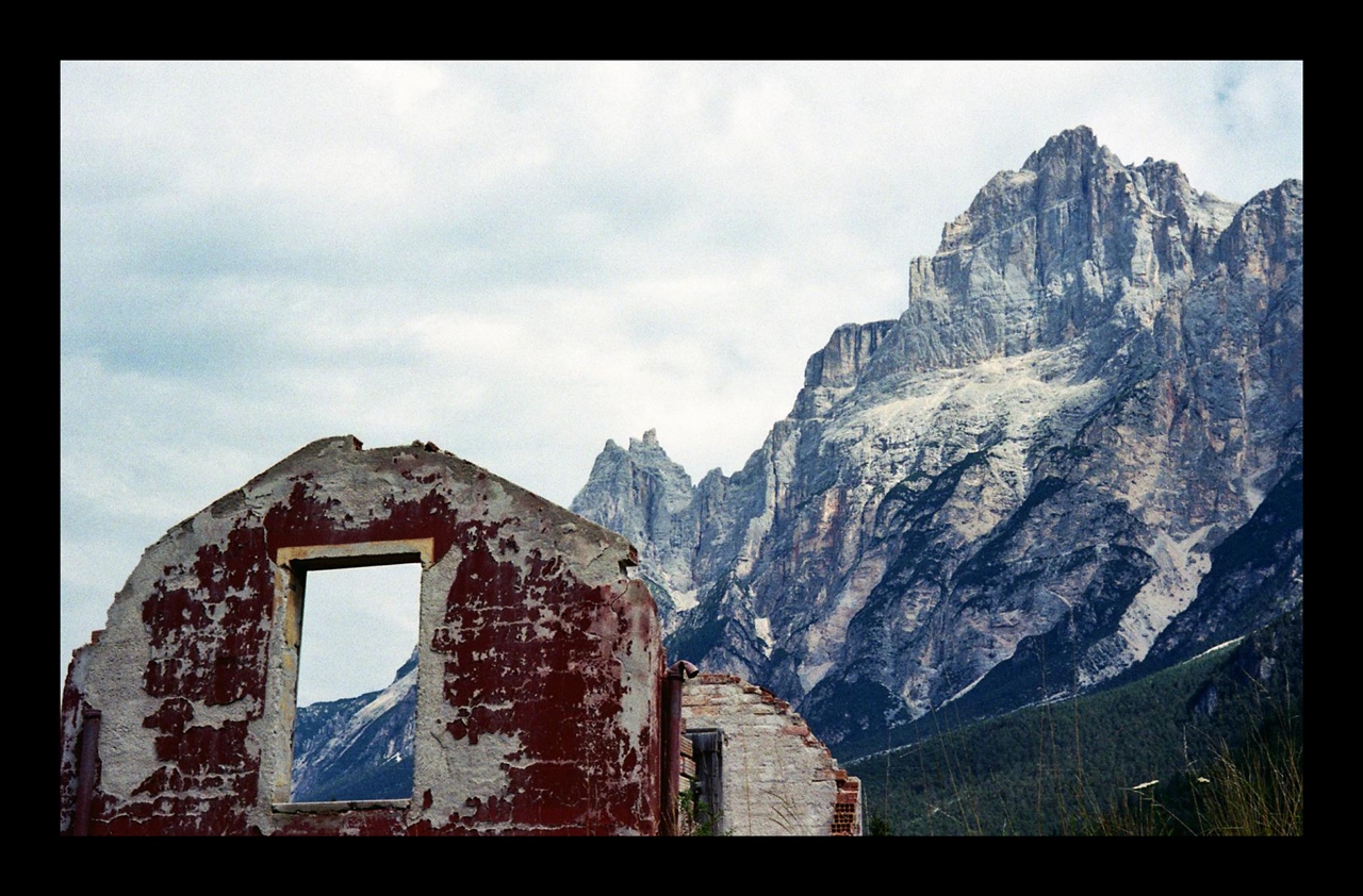 Quando un uomo con una Leica incontra un uomo con una Sokol Automat, l'uomo con la Leica � un uomo morto... ;/)