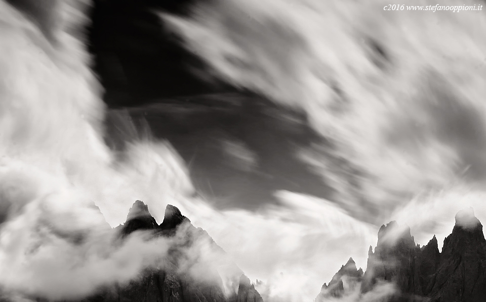 La danza dei venti tra le guglie delle Odle