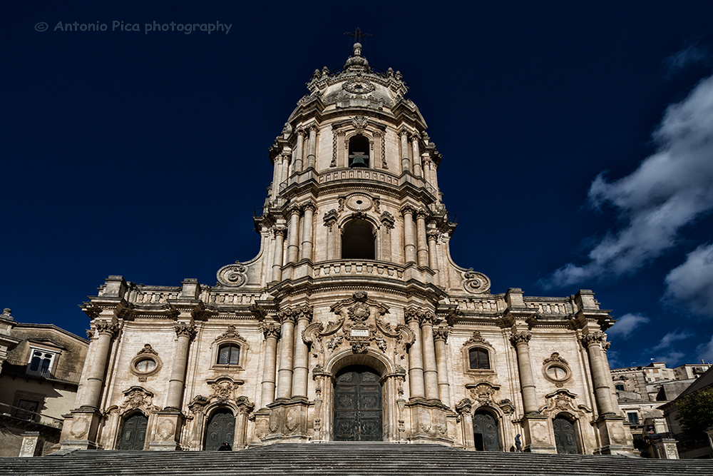 --/\-- chiesa di S.Giorgio Modica