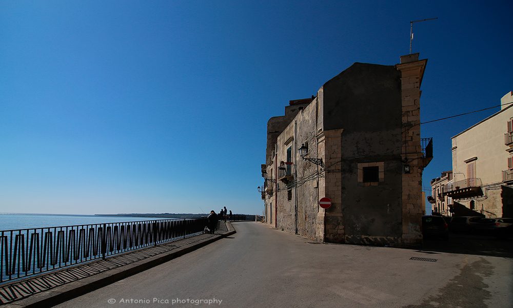presso lungomare ortigia