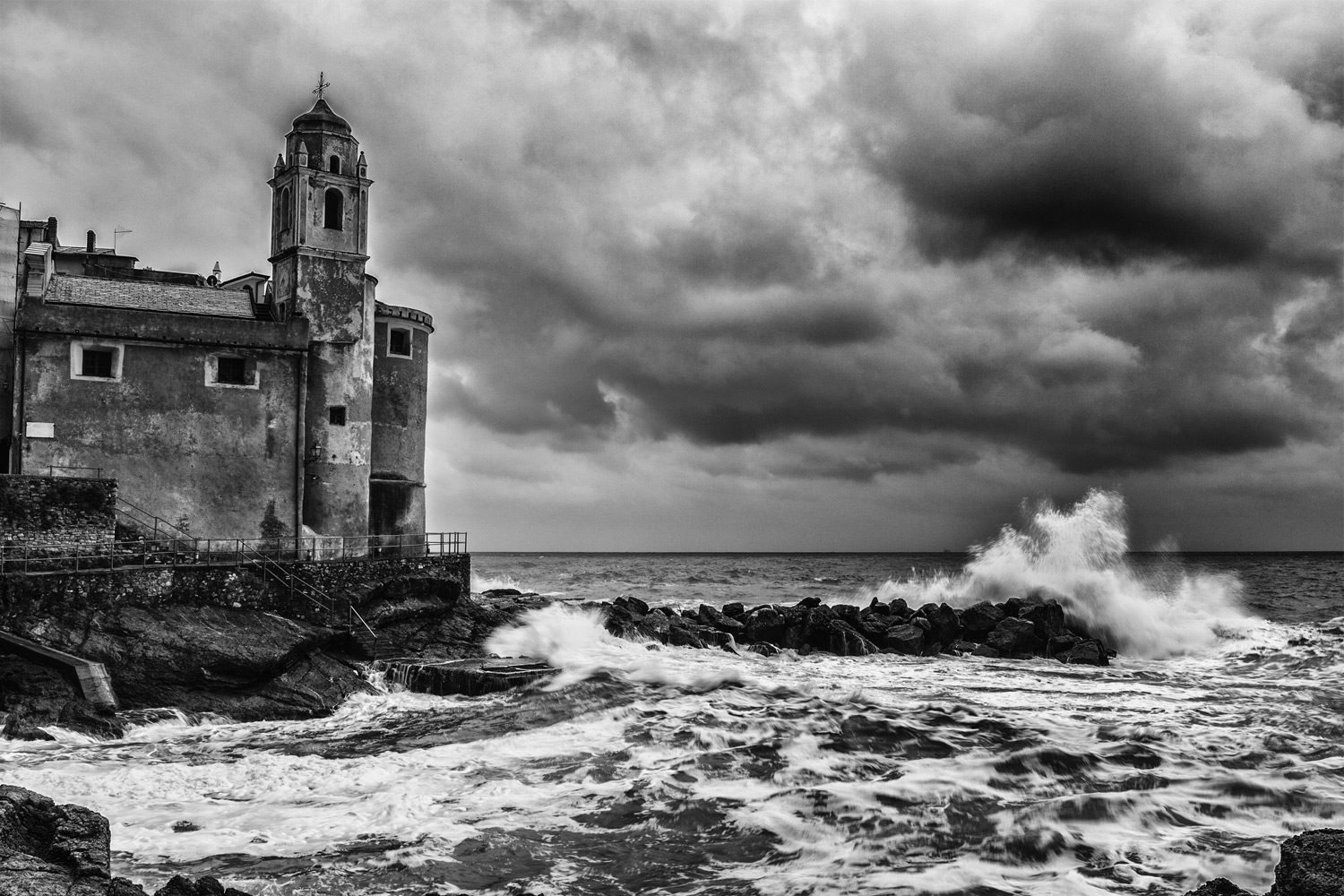 Tellaro nella tempesta