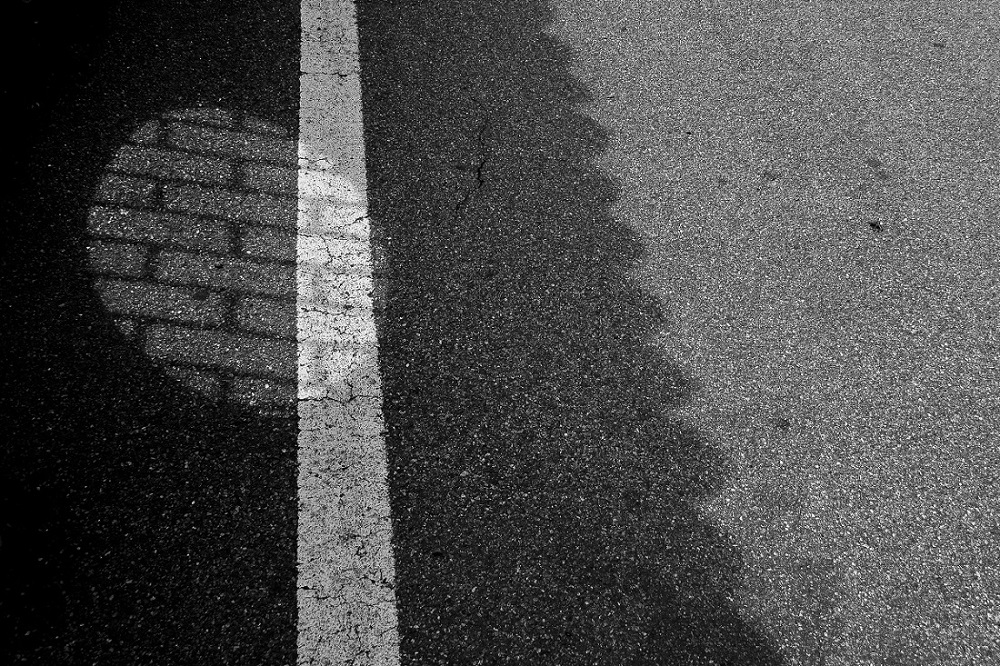 In strada