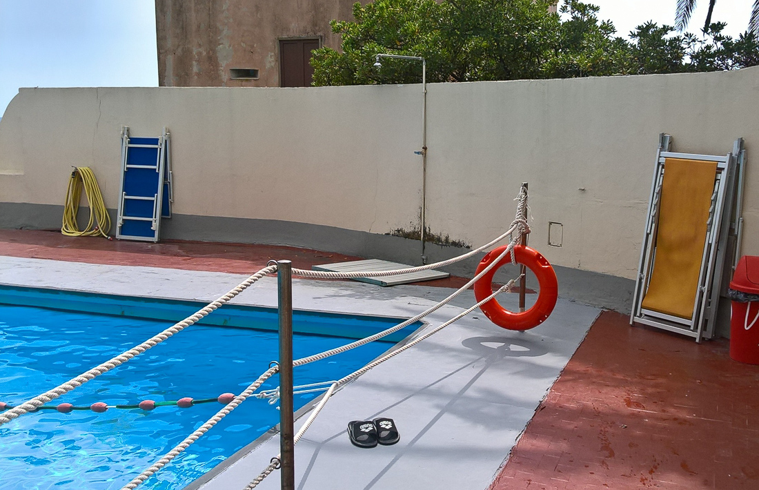 Pomeriggio in piscina