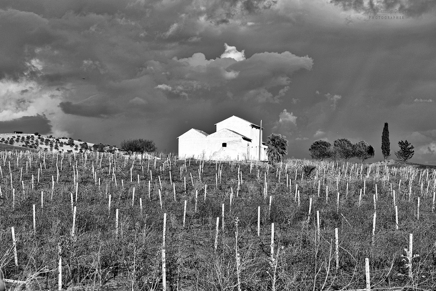 CASOLARE PRIMA DELLA TEMPESTA