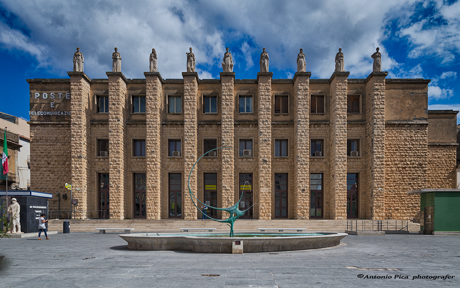 palazzo delle poste Ragusa
