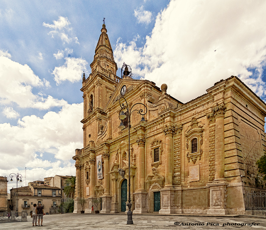 piazzale della CHIESA s.gIOVANNI BATTISTA