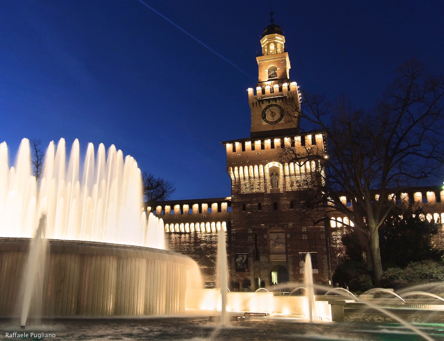 Piazza Castello, Milano