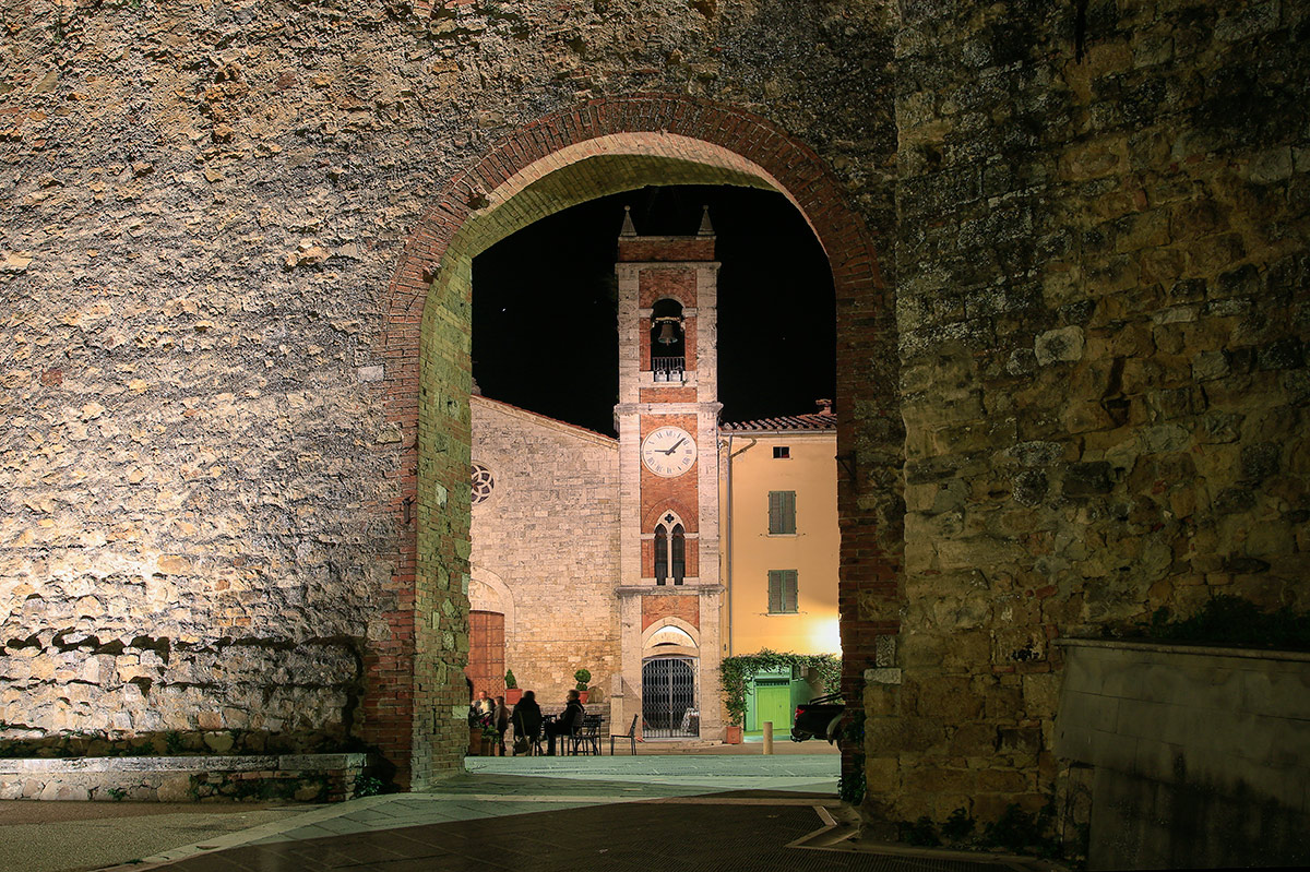 San Quirico d'Orcia (Si) by night