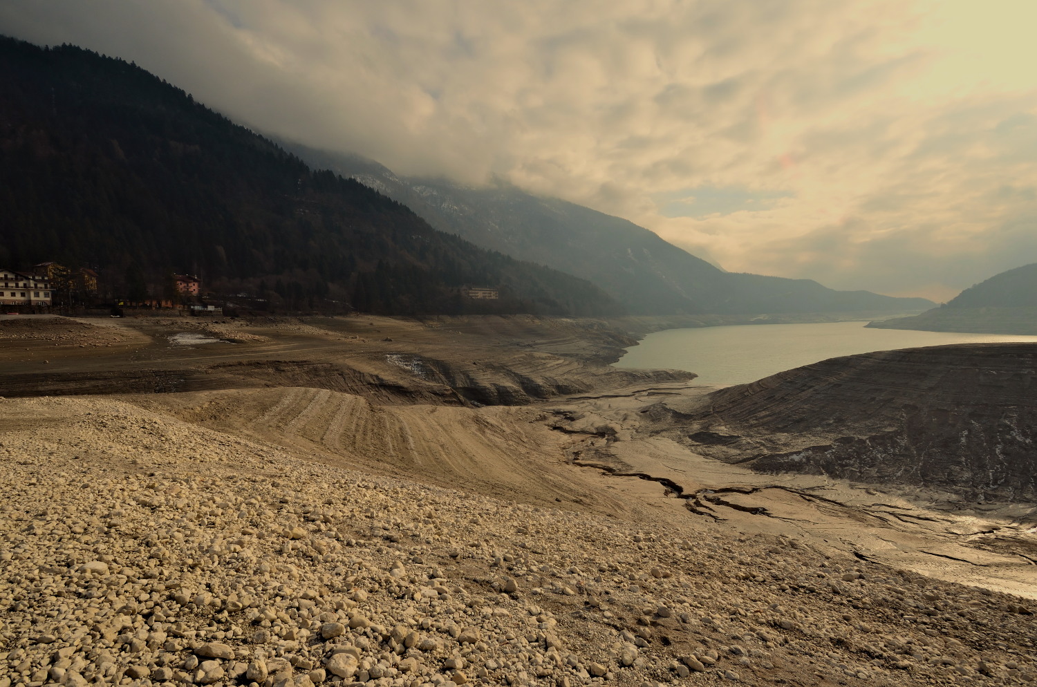 Il lago che c'era.....