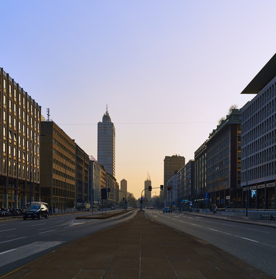 Mi piaceva la luce Via Vittor Pisani Milano