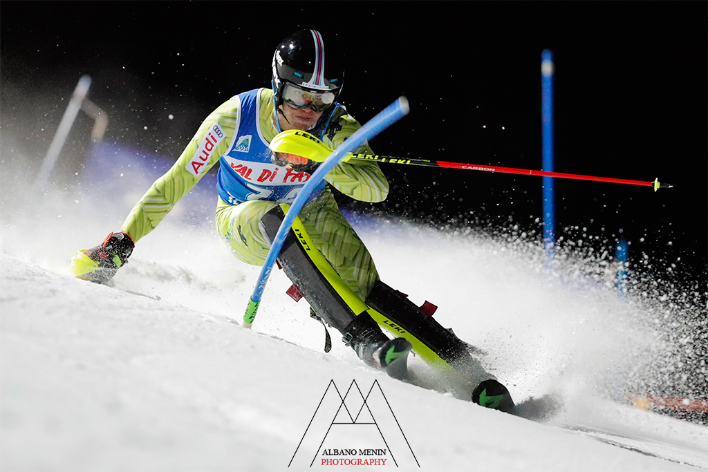 Slalom Speciale in notturna