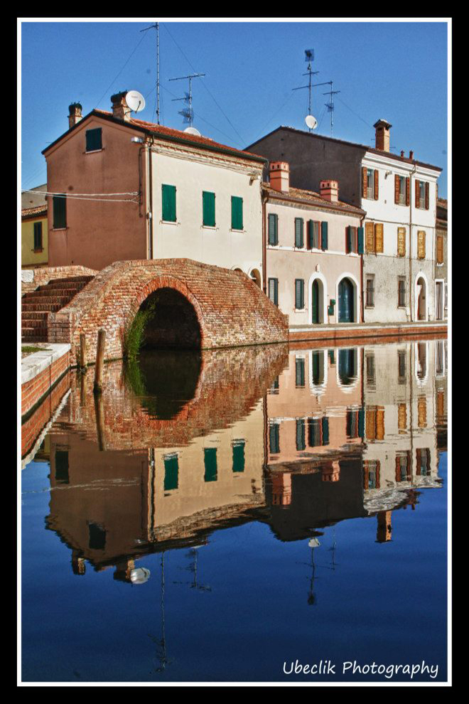 Comaccho e i suoi riflessi