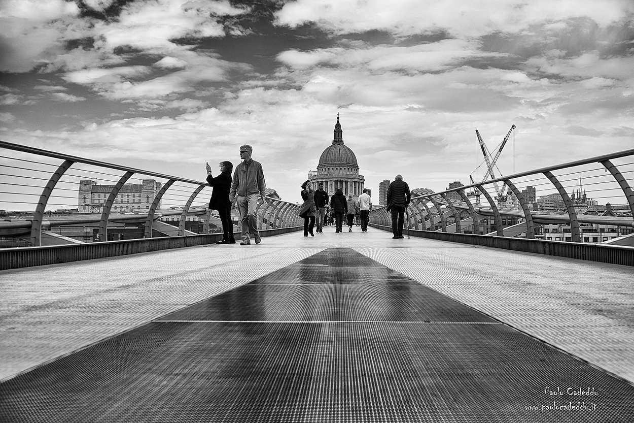 Millennium bridge