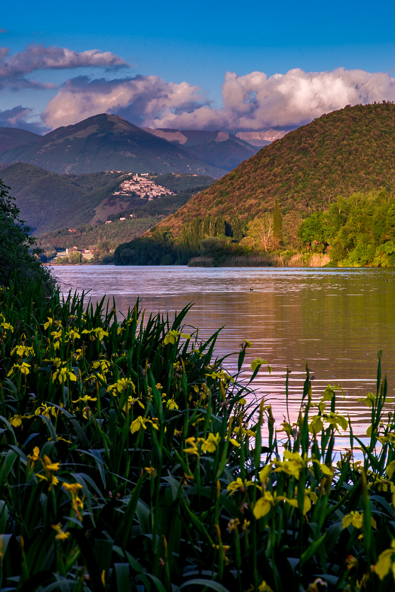 | A spring evening |