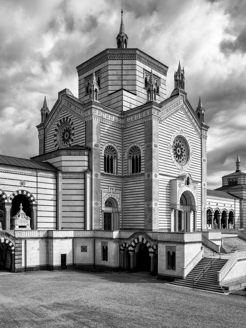 Cimitero monumentale di Milano [Famedio]