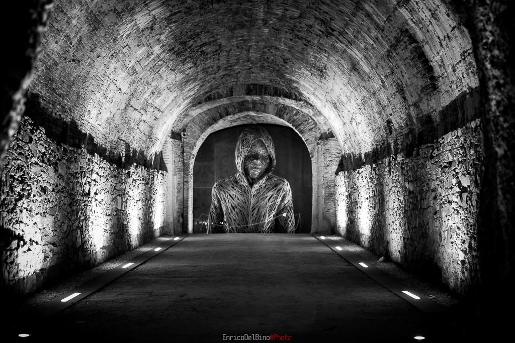 Strani incontri sotto le mura di Lucca