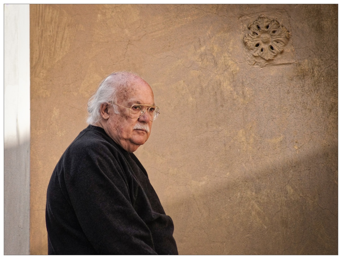 gentiluomo con rosone