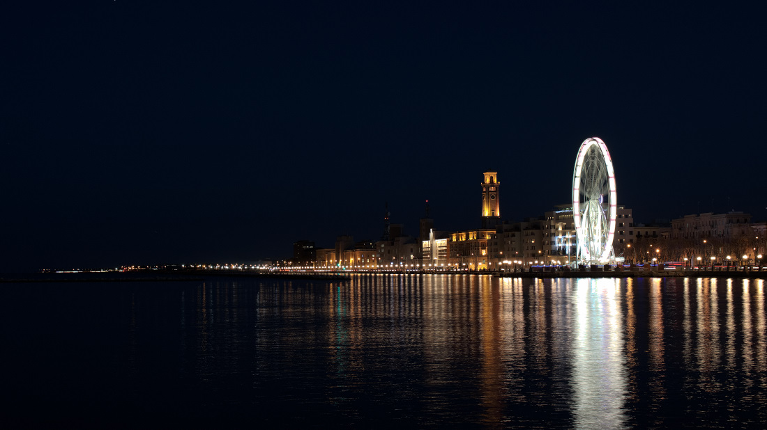 Bari e il suo lungomare (ma solo in parte)