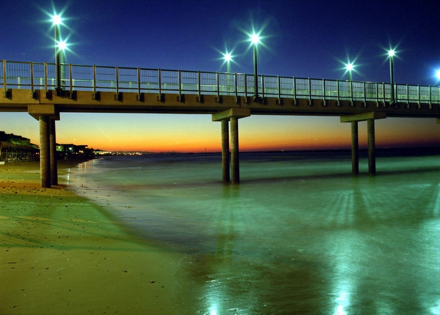 Pontile al tramonto