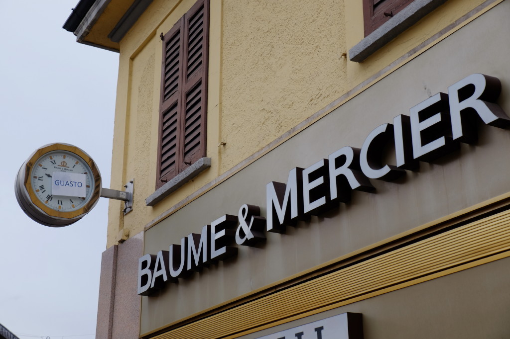 Insegna e..pubblicit�!!