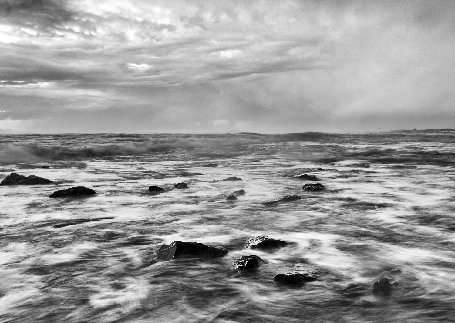 Mareggiata al tramonto_BN