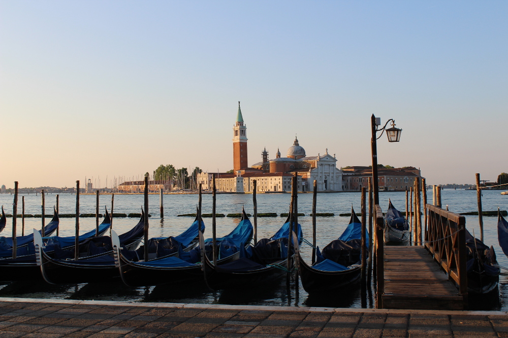 San Giorgio all'alba