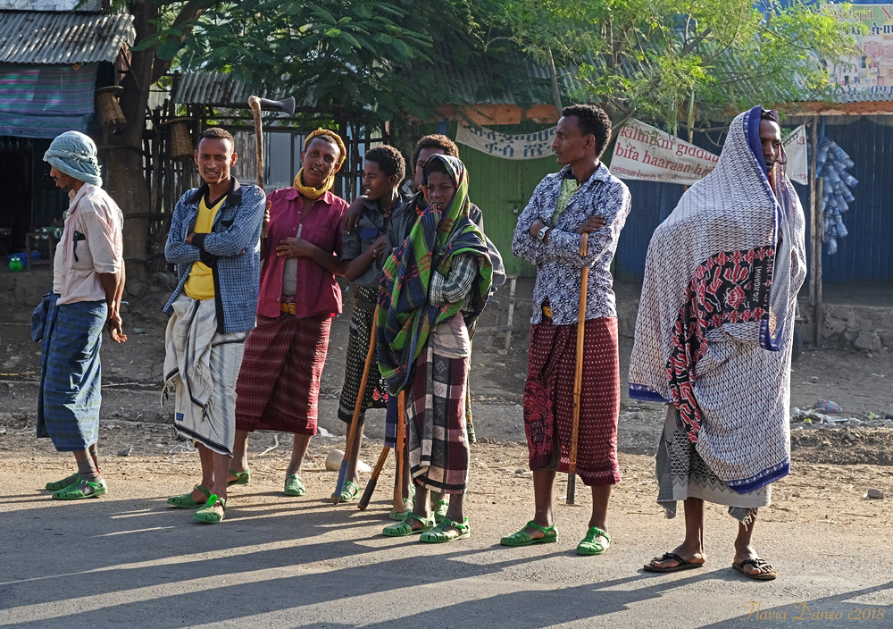 Lungo la strada (ovverossia "sandali granchietti" ;-)