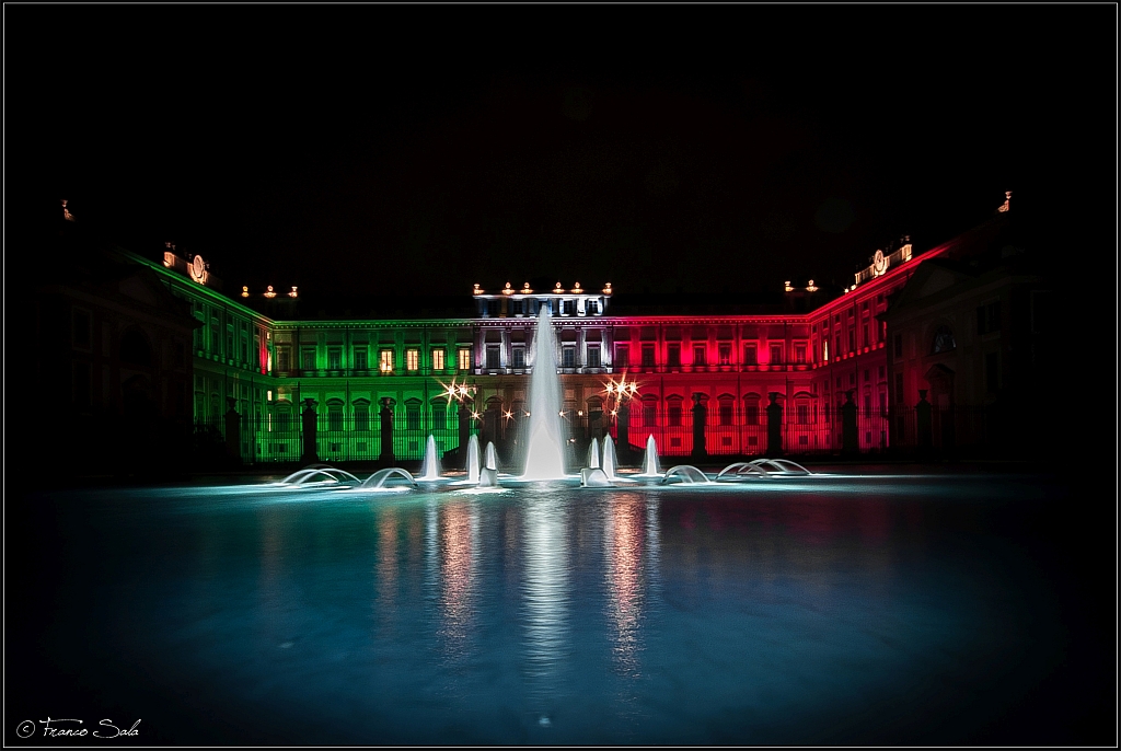 Reggia in "tricolore"