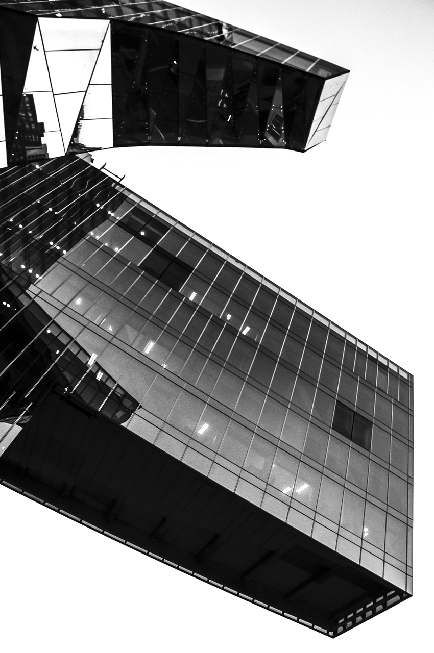 Gas Natural Fenosa - Pla�a del Gas, Barcellona, Spagna