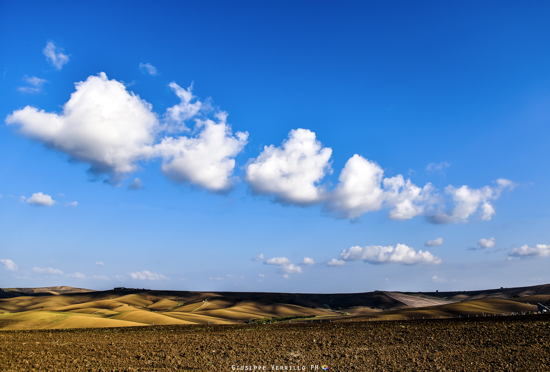 NUVOLE, DUNE E OMBRE