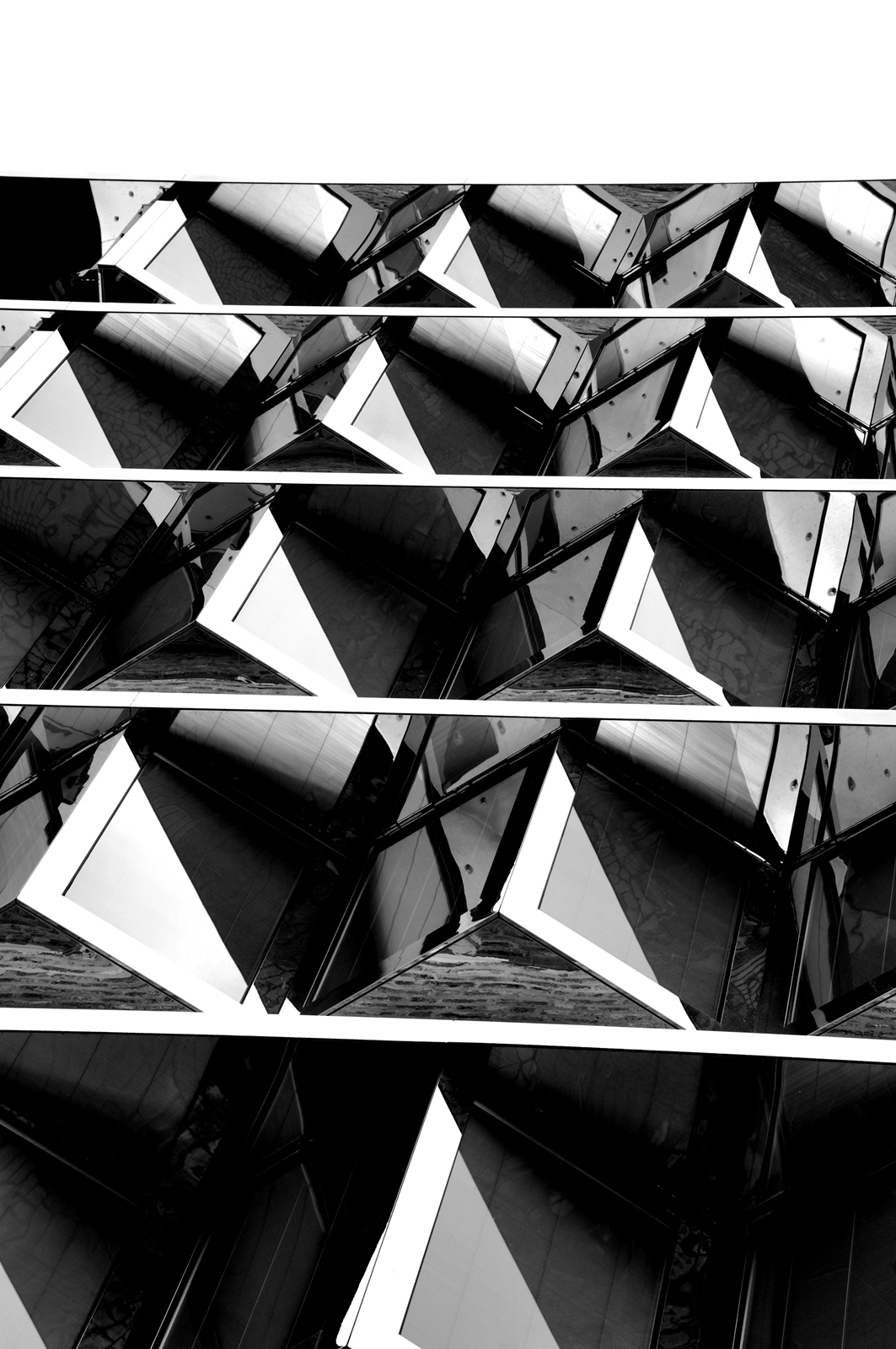 K�rzinger Anton GmbH - Parkhaus Ulm Mitte Einfahrt